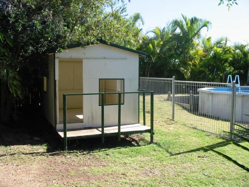 18 Rosewood Avenue, Gracemere QLD 4702