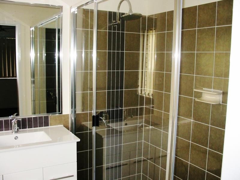 1 Bryce Court, Gracemere QLD 4702
