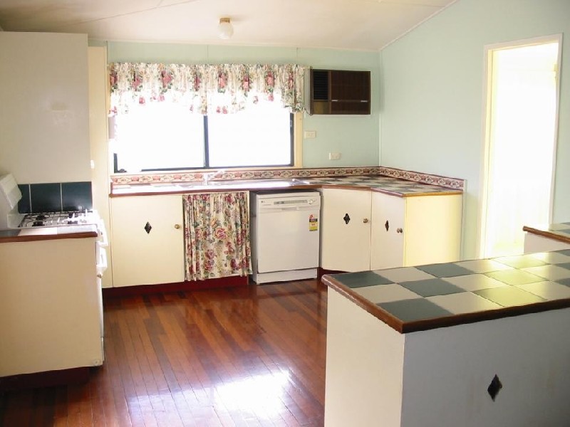 51 OLD CAPRICORN HWY, Gracemere QLD 4702