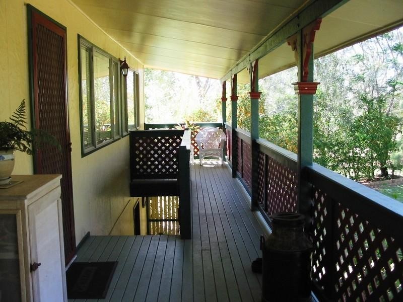 71 HARNSWORTH RD, Alton Downs QLD 4702