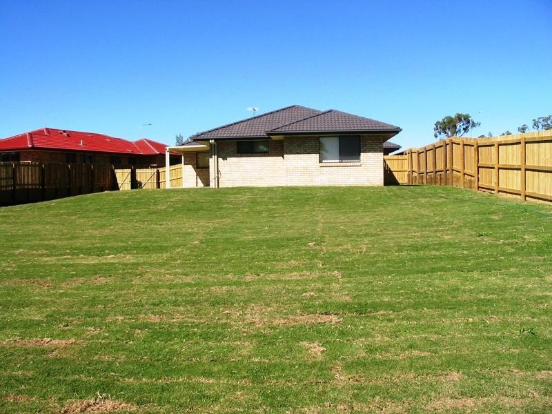 28 Jamie Crescent, Gracemere QLD 4702