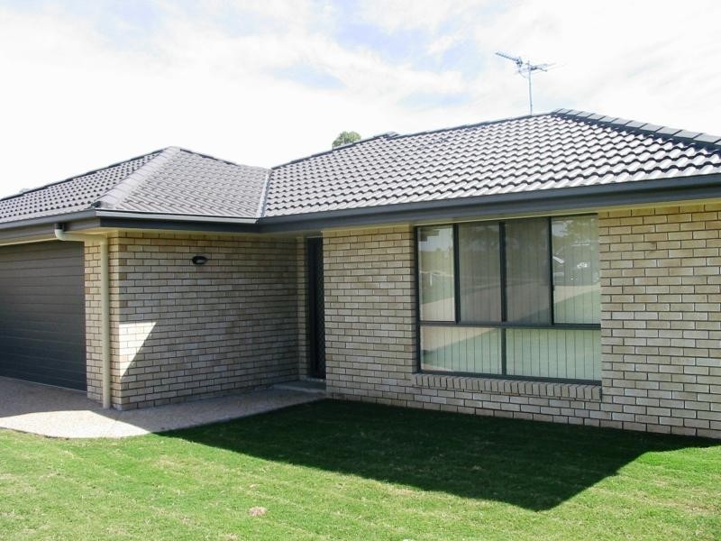 28 Jamie Crescent, Gracemere QLD 4702