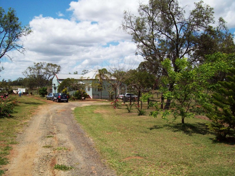 6 Sullivan Street, Gracemere QLD 4702