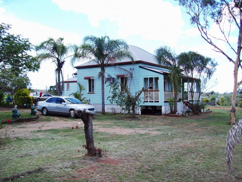 6 Sullivan Street, Gracemere QLD 4702