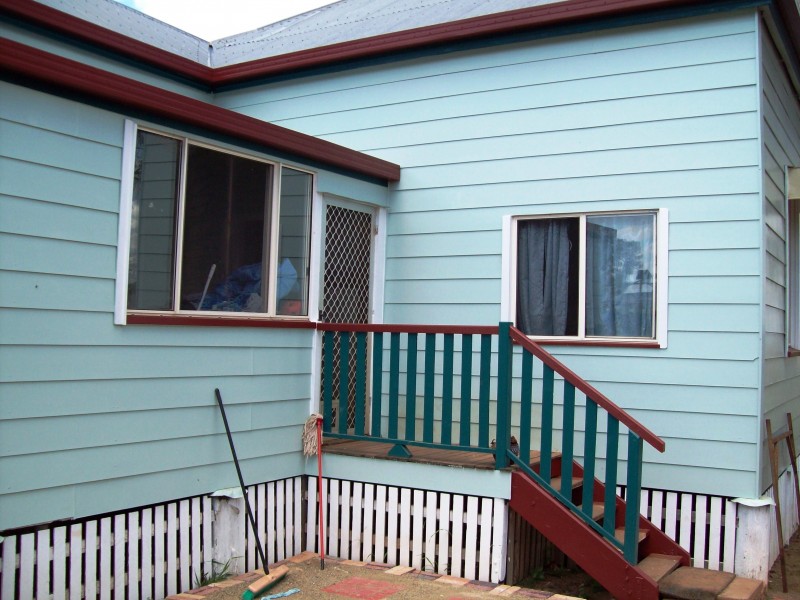 6 Sullivan Street, Gracemere QLD 4702