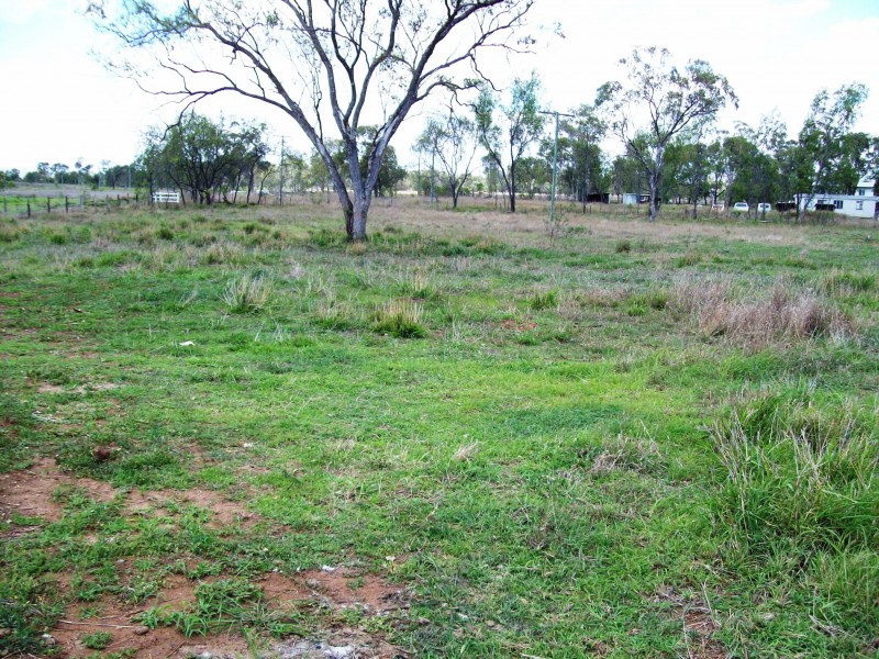 6 Sullivan Street, Gracemere QLD 4702