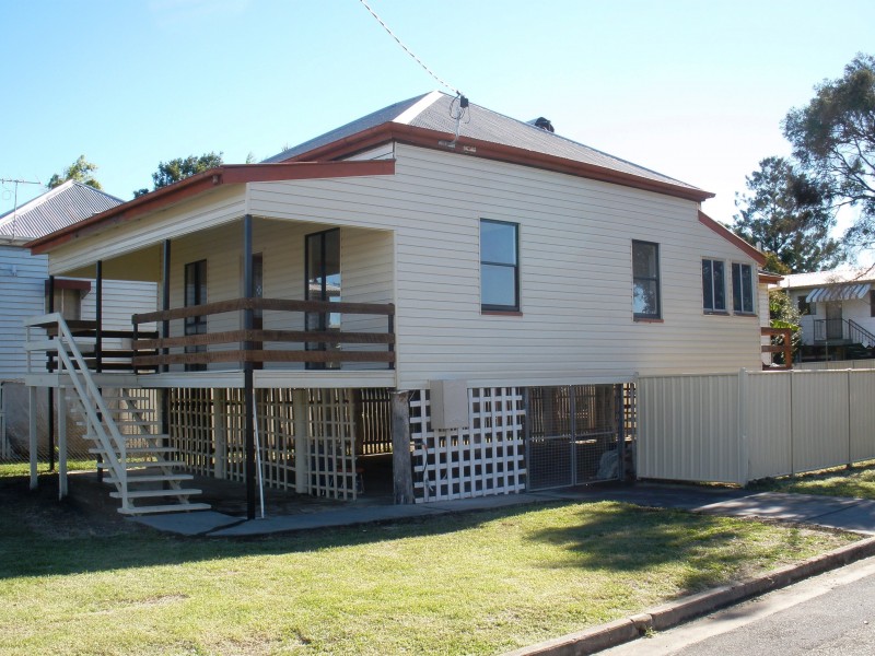 128 Stanley Street, Rockhampton QLD 4700