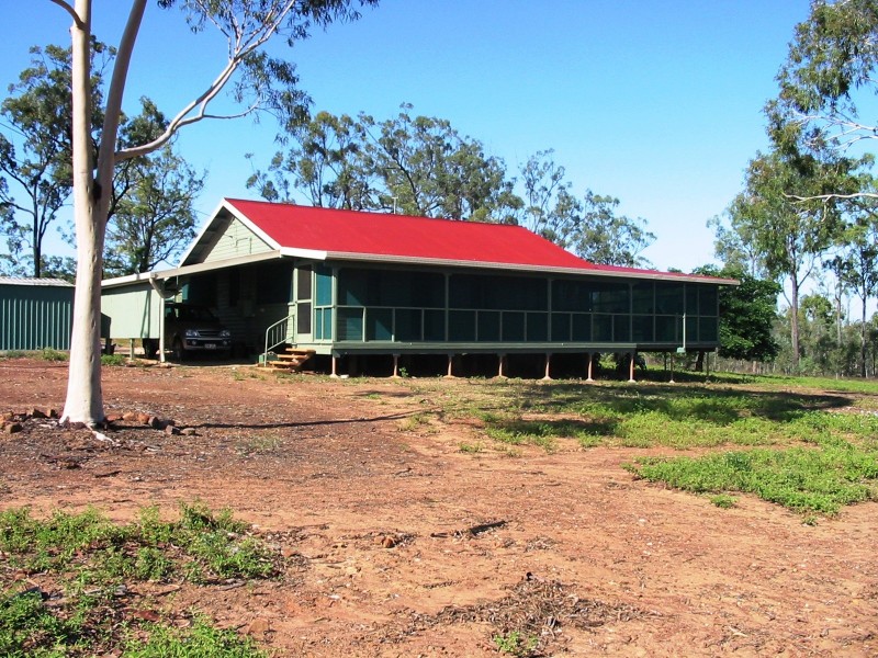 196 WUMALGI ROAD, St Lawrence QLD 4707