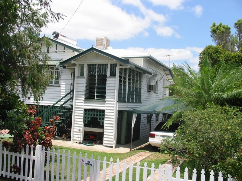 Park Avenue QLD 4701