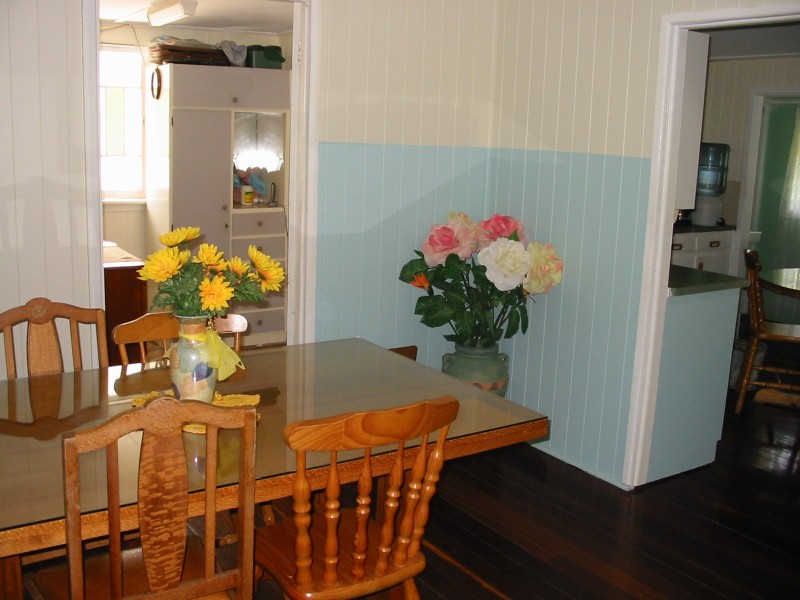 Park Avenue QLD 4701