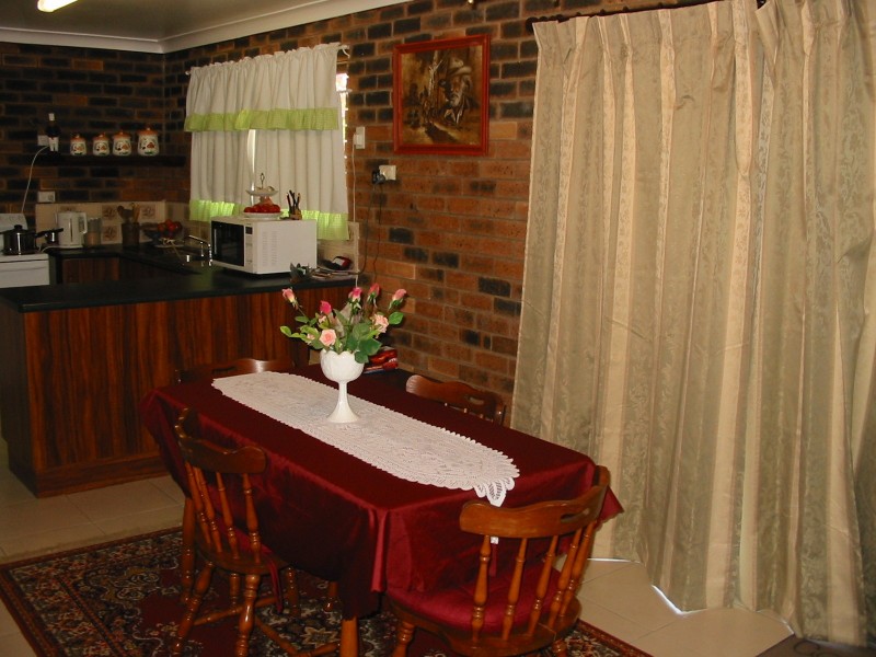 9 Joyce Street, Walterhall QLD 4714