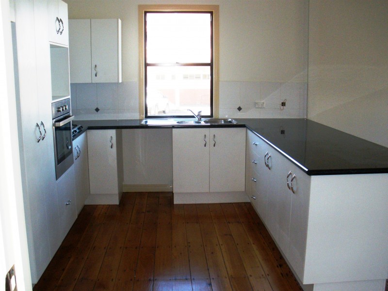 128 Stanley, Allenstown QLD 4700