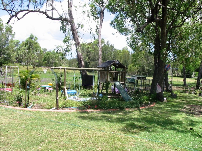 55 MELDRUMS ROAD, Glendale QLD 4711
