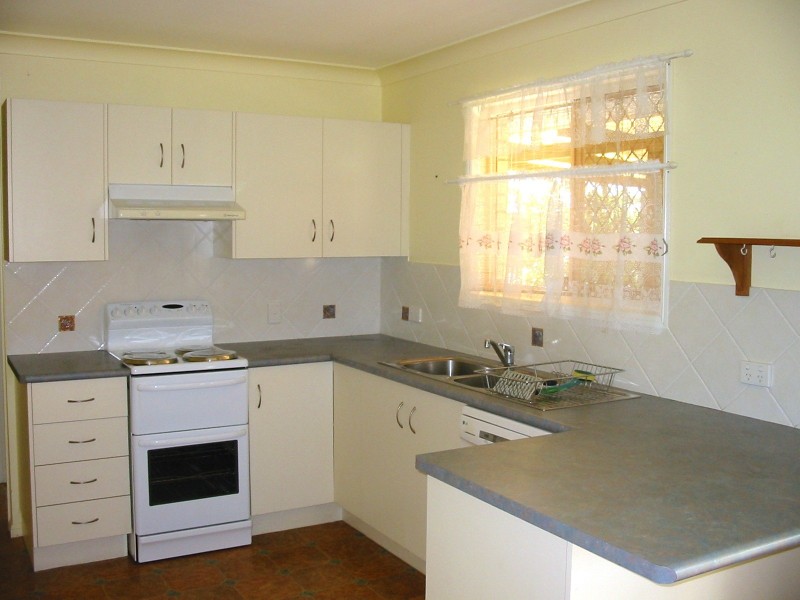 1 Ash Court, Gracemere QLD 4702