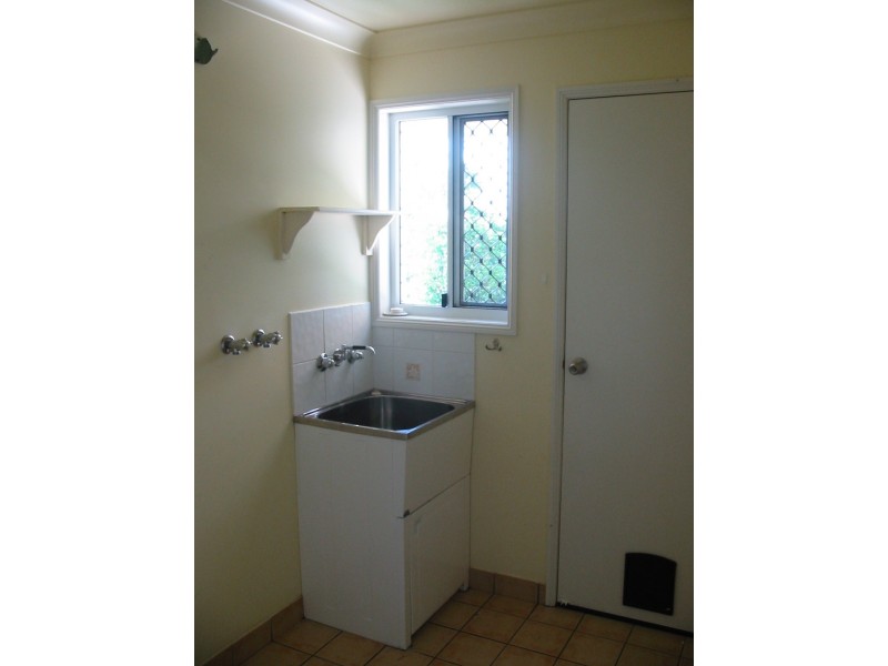 1 Ash Court, Gracemere QLD 4702