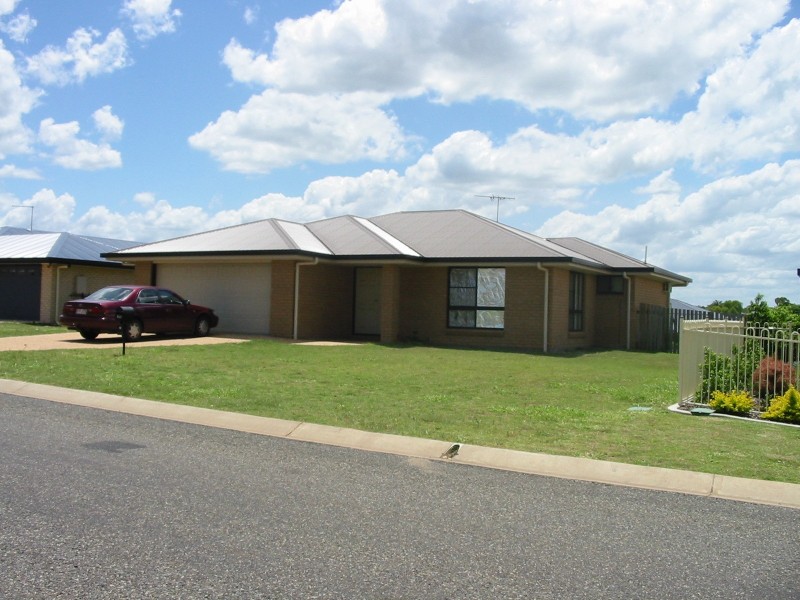 30 Lillypilly Avenue, Gracemere QLD 4702