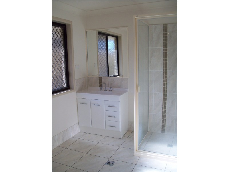 4 Kerrie Meares Crescent, Gracemere QLD 4702