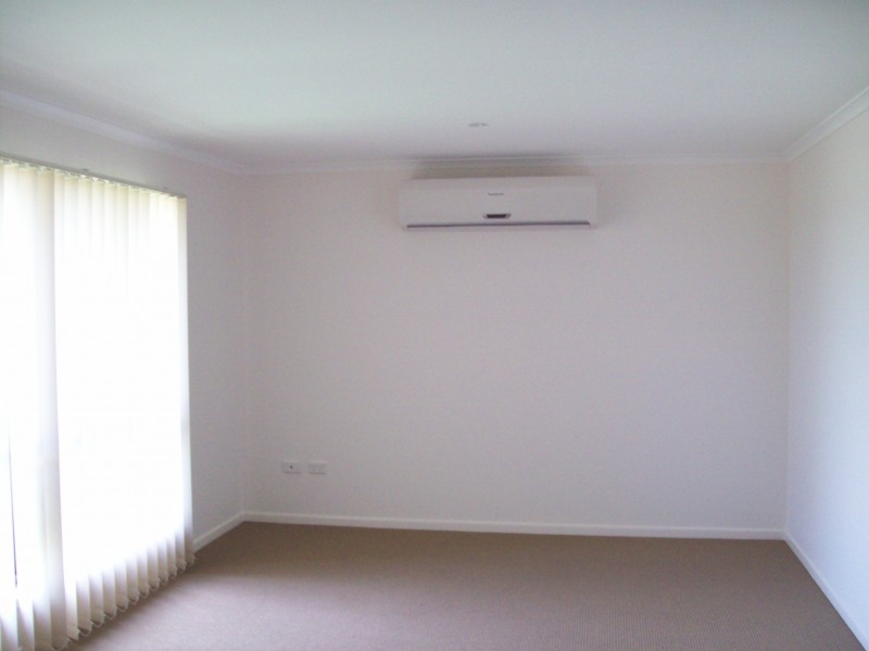 4 Chatterton Boulevard, Gracemere QLD 4702