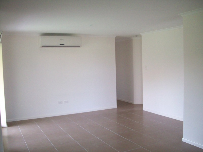 4 Chatterton Boulevard, Gracemere QLD 4702