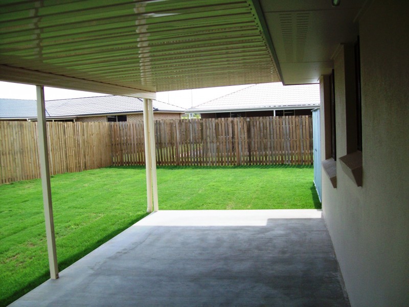 4 Chatterton Boulevard, Gracemere QLD 4702