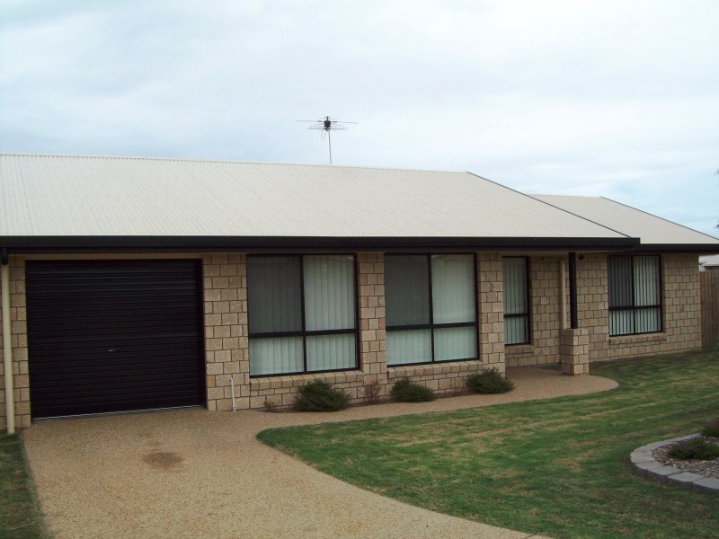 3 Cockatoo Court, Gracemere QLD 4702