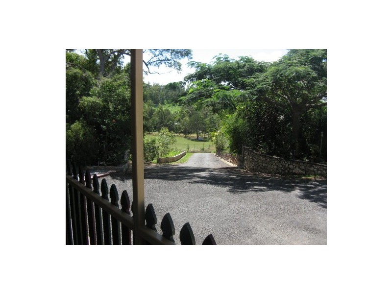 44 Clinton Road, Cawarral QLD 4702