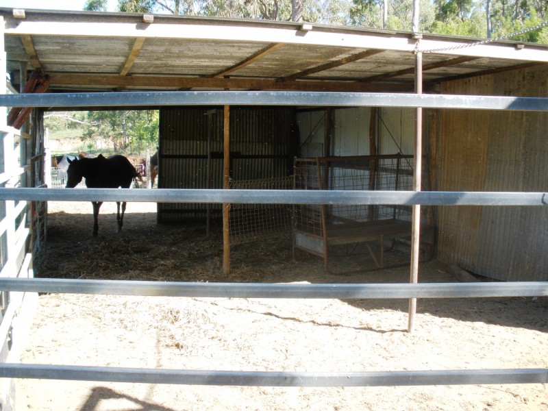 44 Clinton Road, Cawarral QLD 4702