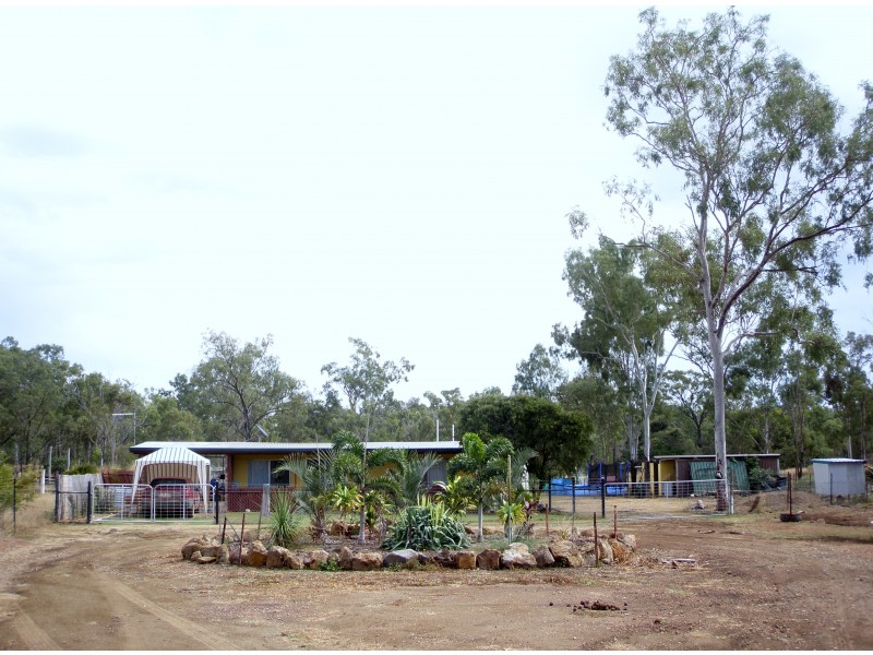 72 Black Gin Rd, Alton Downs QLD 4702