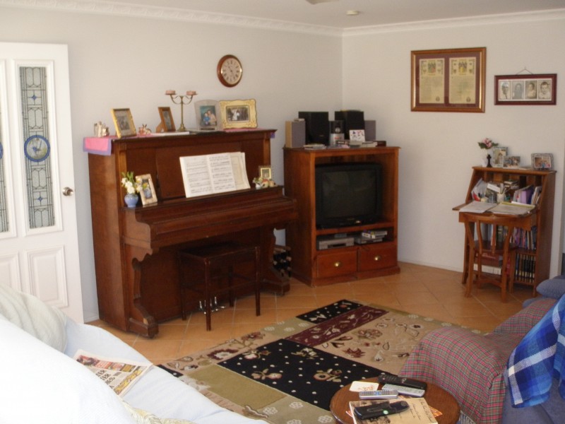 5 Arlott Street, Gracemere QLD 4702