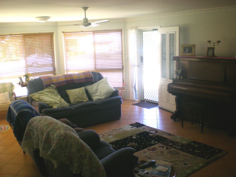 5 Arlott Street, Gracemere QLD 4702