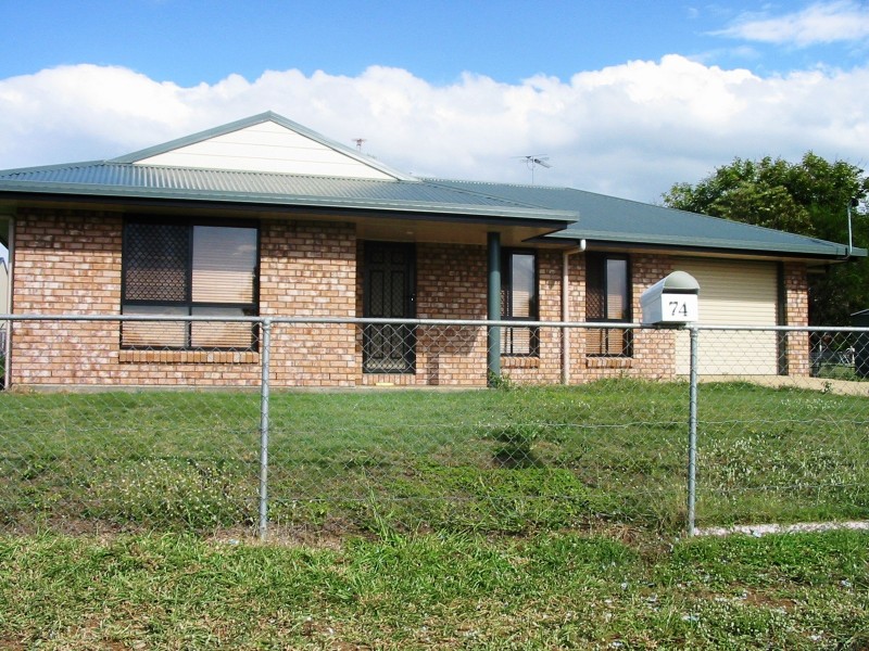 74 Johnson Road, Gracemere QLD 4702