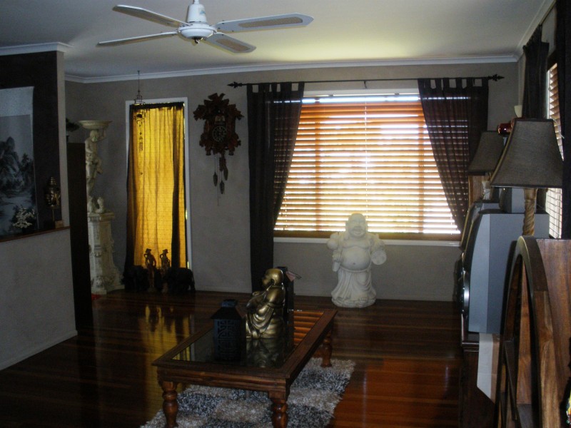 325  Pain street, Koongal QLD 4701