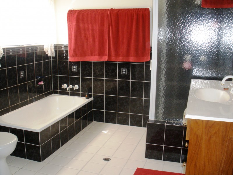 1132 Yeppoon Rd, Ironpot QLD 4701