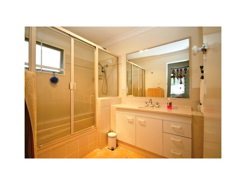 Stafford Heights QLD 4053