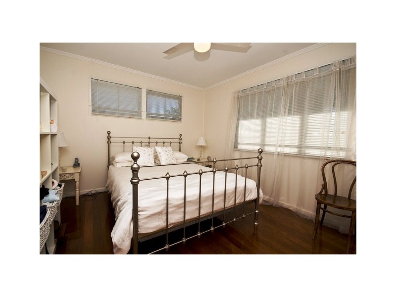 Stafford Heights QLD 4053