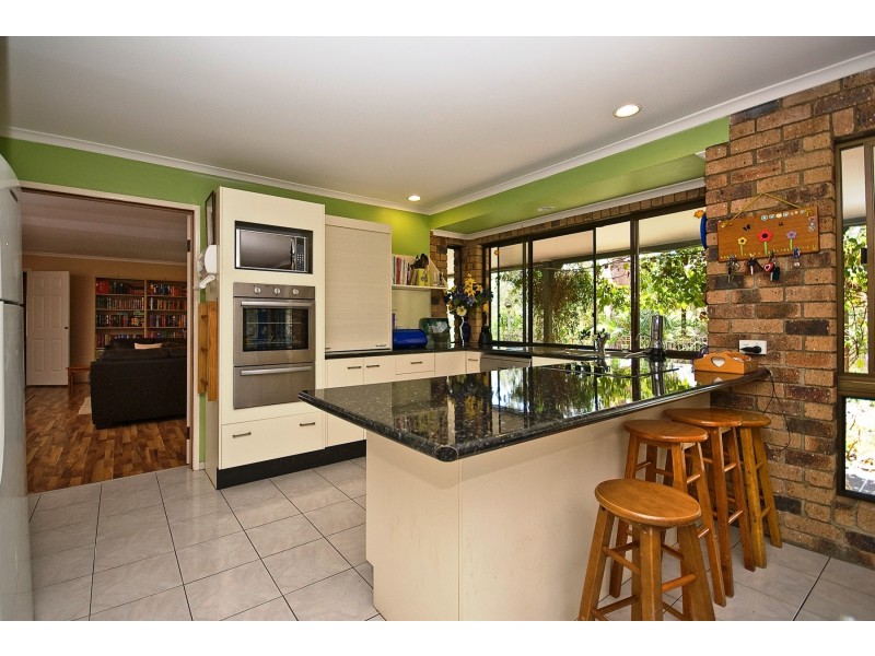 Eatons Hill QLD 4037