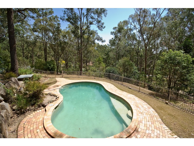 Eatons Hill QLD 4037