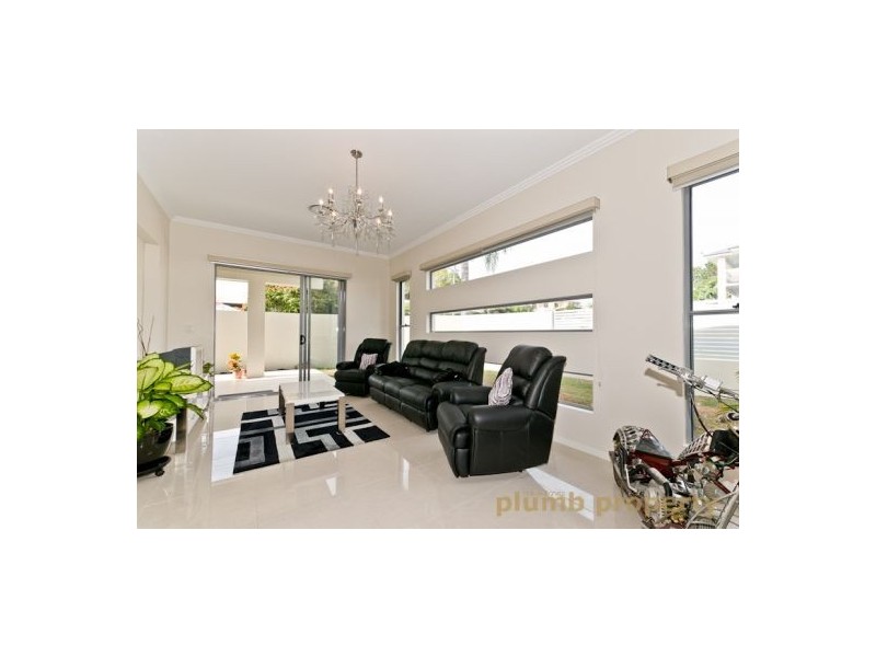 Wavell Heights QLD 4012