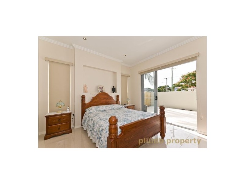 Wavell Heights QLD 4012