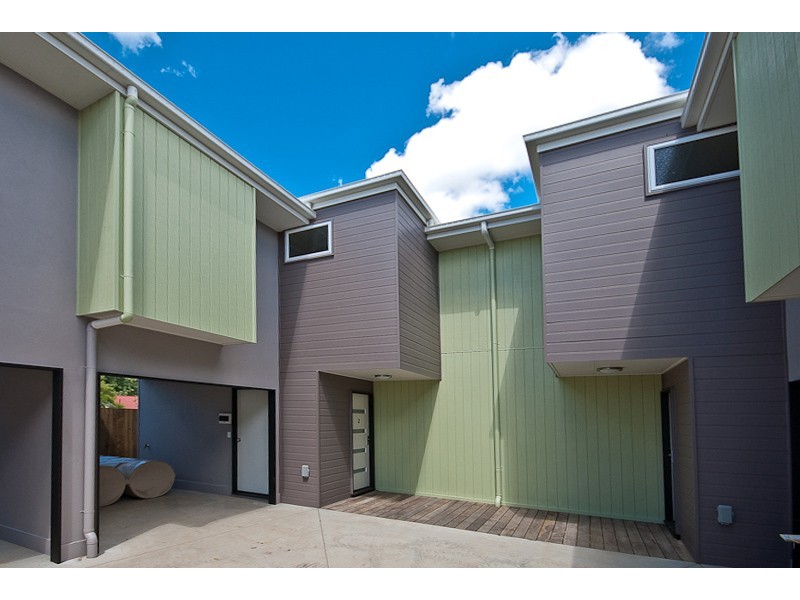 24 Latham St, Chermside QLD 4032