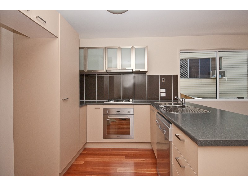 24 Latham St, Chermside QLD 4032