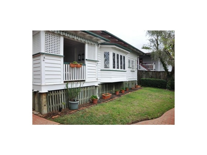 Grange QLD 4051