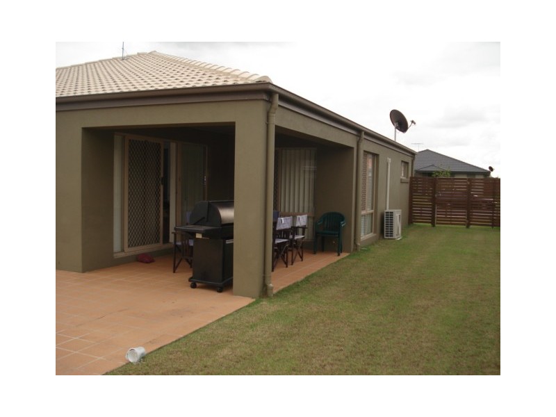 6 Churchill Crescent, Banyo QLD 4014