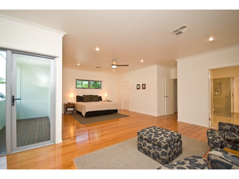 61 Flower  St, Northgate QLD 4013