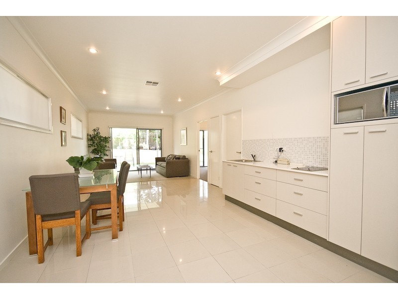 61 Flower  St, Northgate QLD 4013