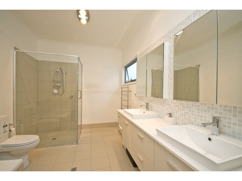 61 Flower  St, Northgate QLD 4013