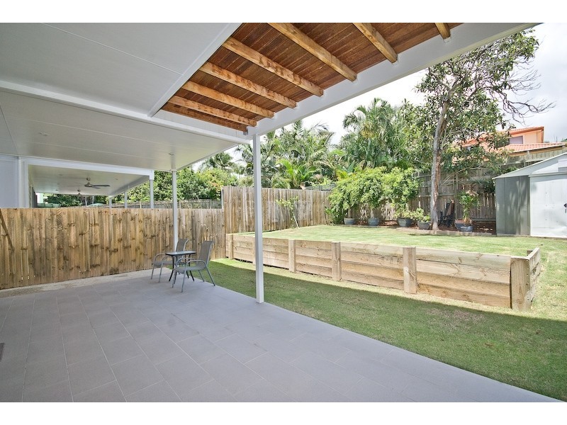 61 Flower  St, Northgate QLD 4013