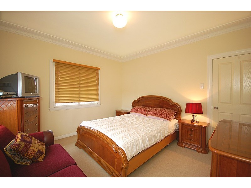 24 Charlotte Street, Chermside QLD 4032