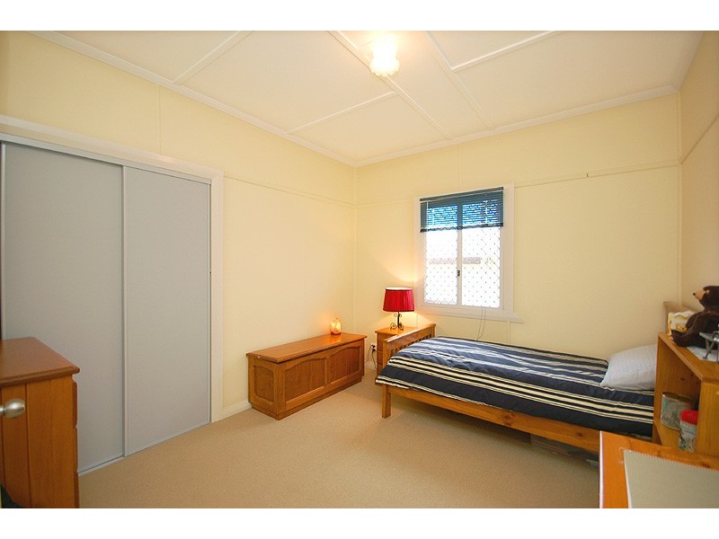 24 Charlotte Street, Chermside QLD 4032