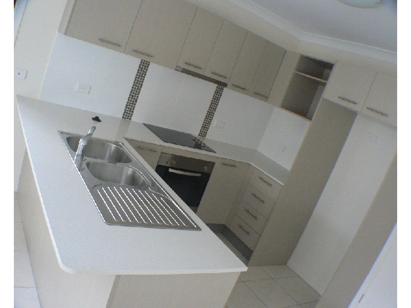 2/24 Kelso Street, Chermside QLD 4032